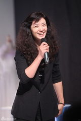 组图：爱情轻喜剧《新娘》北京首演