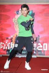 组图：郭富城限制饮食保持体态 称50岁前成婚