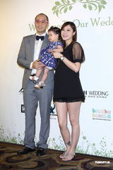 组图：路嘉怡婚宴群星道贺 张震任伴郎