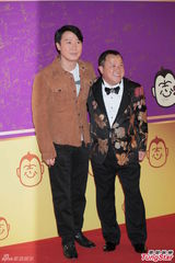 组图：刘嘉玲短裙丰腴现身 黎明憔悴祝寿曾志伟