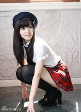 组图：铃木爱理校服写真清纯可爱