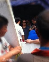 组图：赵薇《致青春》百张片场工作照曝光