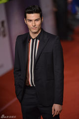 高清组图：第49届金马奖红毯星光闪耀