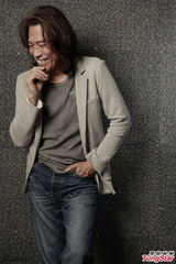 组图：夏韶声或再战红馆 以“天眼”为题画漫画