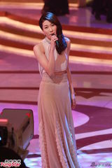 组图：无线45周年台庆群星荟萃 黎耀祥获奖陈豪反串