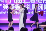 组图：白玉兰奖揭晓 宋丹丹凭《金太狼》获视后