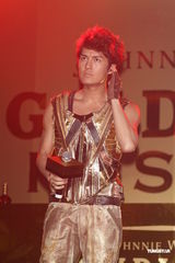 组图：潘玮柏挖坑给吴克群跳 问夜店把妹经验