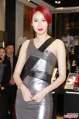 组图：许志安新年狂吃发福 大赞郑秀文煮菜厉害