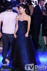 组图：釜山国际电影节众星云集 篮毯璀璨耀眼