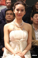 组图：刘诗诗性感亮相 《步步惊心2》还没谈好