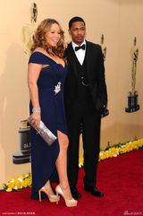 高清组图：奥斯卡红毯 玛丽亚-凯莉和老公恩爱亮相