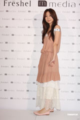 组图：陈绮贞望带妈妈欧游 预计延迟至明年出专辑