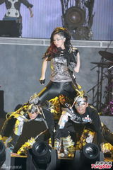 组图：邓紫棋曝林宥嘉支持个唱 害羞不谈