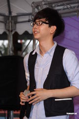 组图：胡夏获称“公益王子” 25日台北开唱