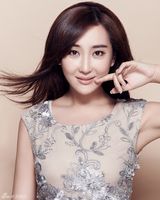 组图：杜若溪写真浪漫迷人 被赞三月最美新娘