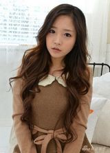 组图：韩国27岁模特整容 娃娃脸嫩似小萝莉