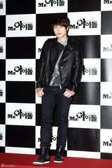 高清图：韩片《偶像先生》VIP试映 张娜拉等助阵