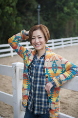 组图：《临时同居》开拍 郑秀文张家辉牵手撒欢