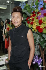 组图：苏志威舞蹈学堂开分店 毛舜筠出席捧场