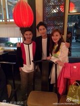 组图：张亮办豪华生日派对 星爸齐聚朴海镇祝寿