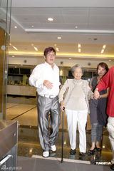 组图：谭咏麟60岁大寿 坦言永远最感谢母亲