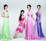 幻灯图：张萌拍摄春装大片 化身花仙子解读春的奥秘