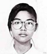 组图：盘点明星不堪回首童年照 阿Sa(蔡卓妍)全裸