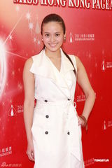 高清图：2011港姐面试完结 15位入围佳丽抽取编号