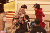 组图：TVB台庆男女演员反串 陈豪郭晋安扮姨太太