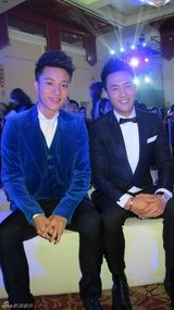 组图：杜淳时尚活动受追捧 黑白配抢眼魅力