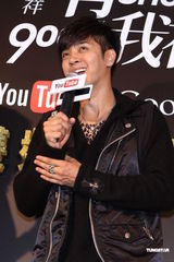 组图：罗志祥获专属摄影棚 放言不获奖即转战台语歌