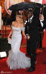 高清组图：海蒂-克鲁姆似美人鱼 携丈夫红毯秀亲密