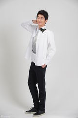 组图：林更新开通粉丝群联盟庆生