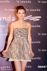 幻灯图：李彩华泰国买楼  Jessica C等名模走秀