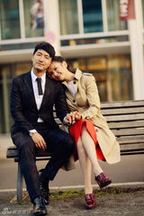 组图：郭晓冬夫妇柏林写真尽显恩爱