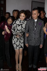 组图：袁咏仪望张智霖携子上亲子节目