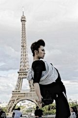 组图：尚雯婕新写真曝光 埃菲尔铁塔上演复古潮