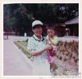 组图：儿童节盘点众星微博童年照萌趣可爱