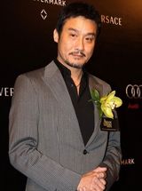 组图：孙杨被拘 盘点明星大腕不堪回首的入狱事