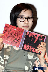 组图：韩国男子组合B1A4举办新碟粉丝签名会