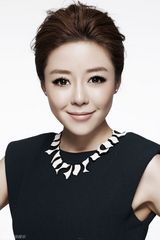 组图：安又琪淡雅春妆大片 展清新女人味