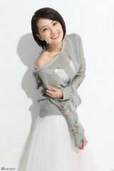 高清组图：高圆圆娇俏写真笑颜如花 身姿婀娜