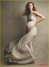 幻灯图：吉赛尔-邦臣孕味十足 分享健康妈妈心得