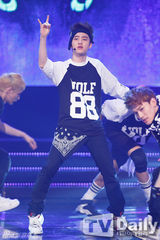 组图：韩团EXO等《MCD》劲舞 SISTAR夺冠