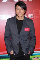 组图：郭晋安田蕊妮吴卓羲亮相TVB新剧造型会