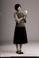 组图：献礼剧《开天辟地》邓颖超定妆照 