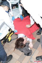 高清图：崔始源赞美章子怡 穿正装绅士儒雅