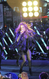 幻灯图：詹妮弗-洛佩兹纽约劲舞 全球各地迎新年