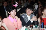 组图：郑欣宜崩溃悼念亡母 许廷铿粉碎同志传闻