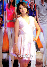 组图：郑龙和等出席新剧《你被我迷住了》发布会